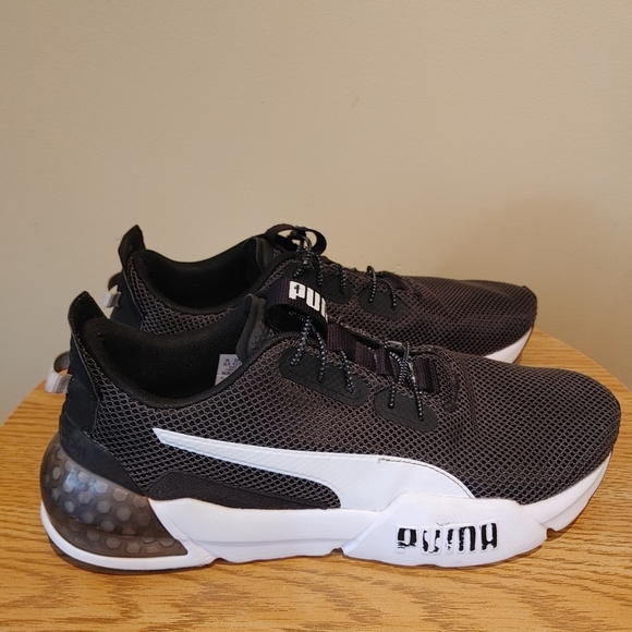 Puma Other - Puma Men's Cell Phase Athletic Shoes size 9.5